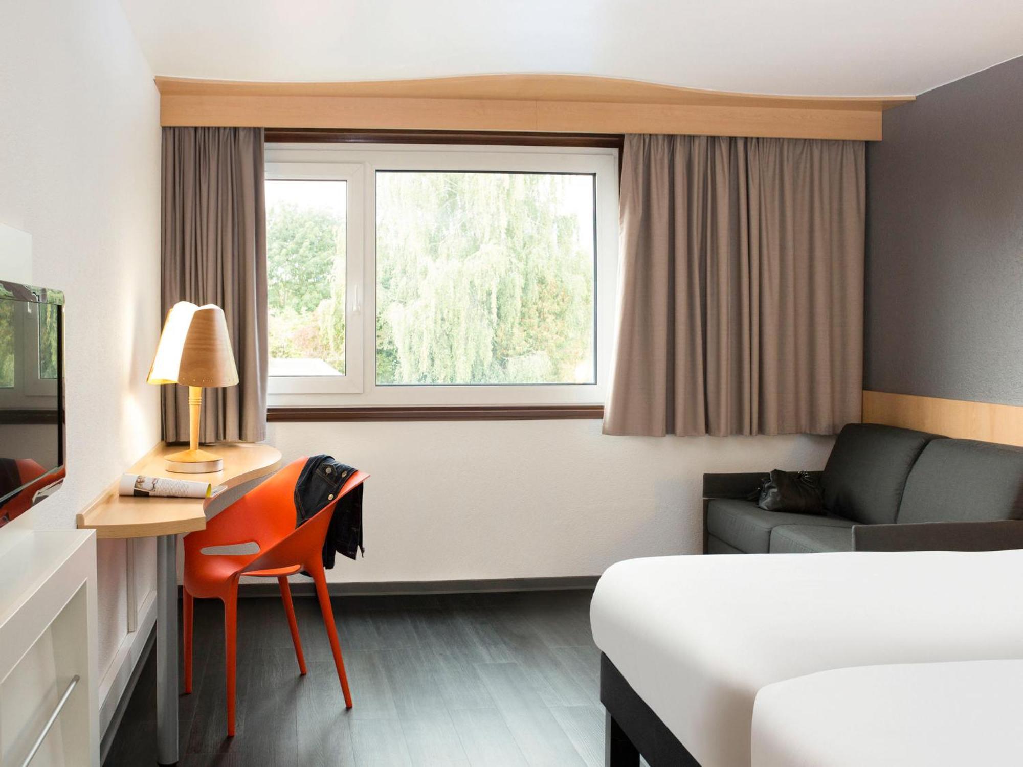 Ibis 3 Lacs Neuchatel Thielle Dış mekan fotoğraf